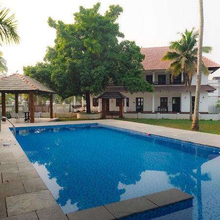 Tamarind Heritage Holiday Home Angamali Exterior foto