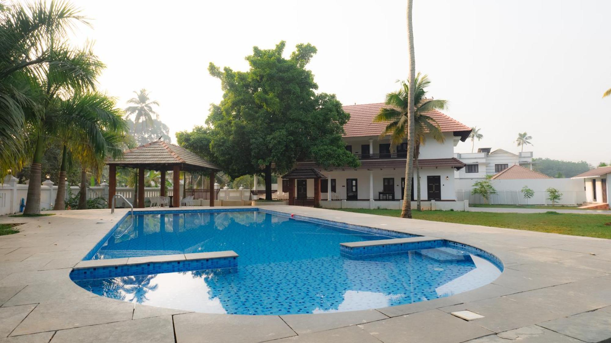 Tamarind Heritage Holiday Home Angamali Exterior foto