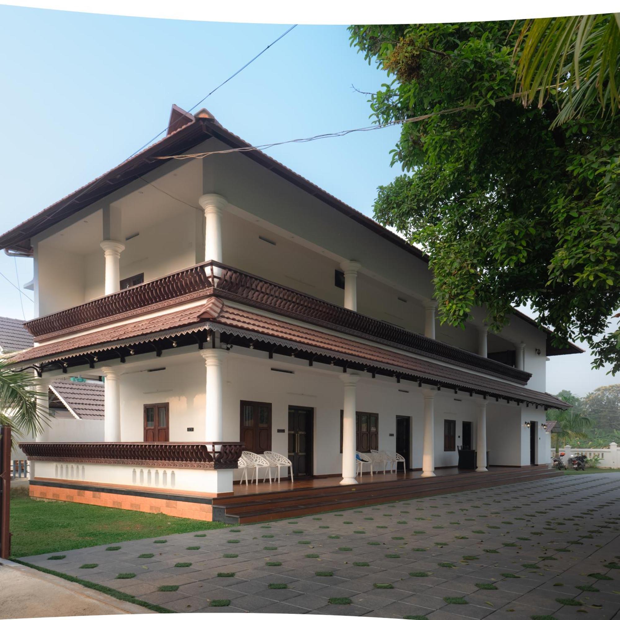 Tamarind Heritage Holiday Home Angamali Exterior foto