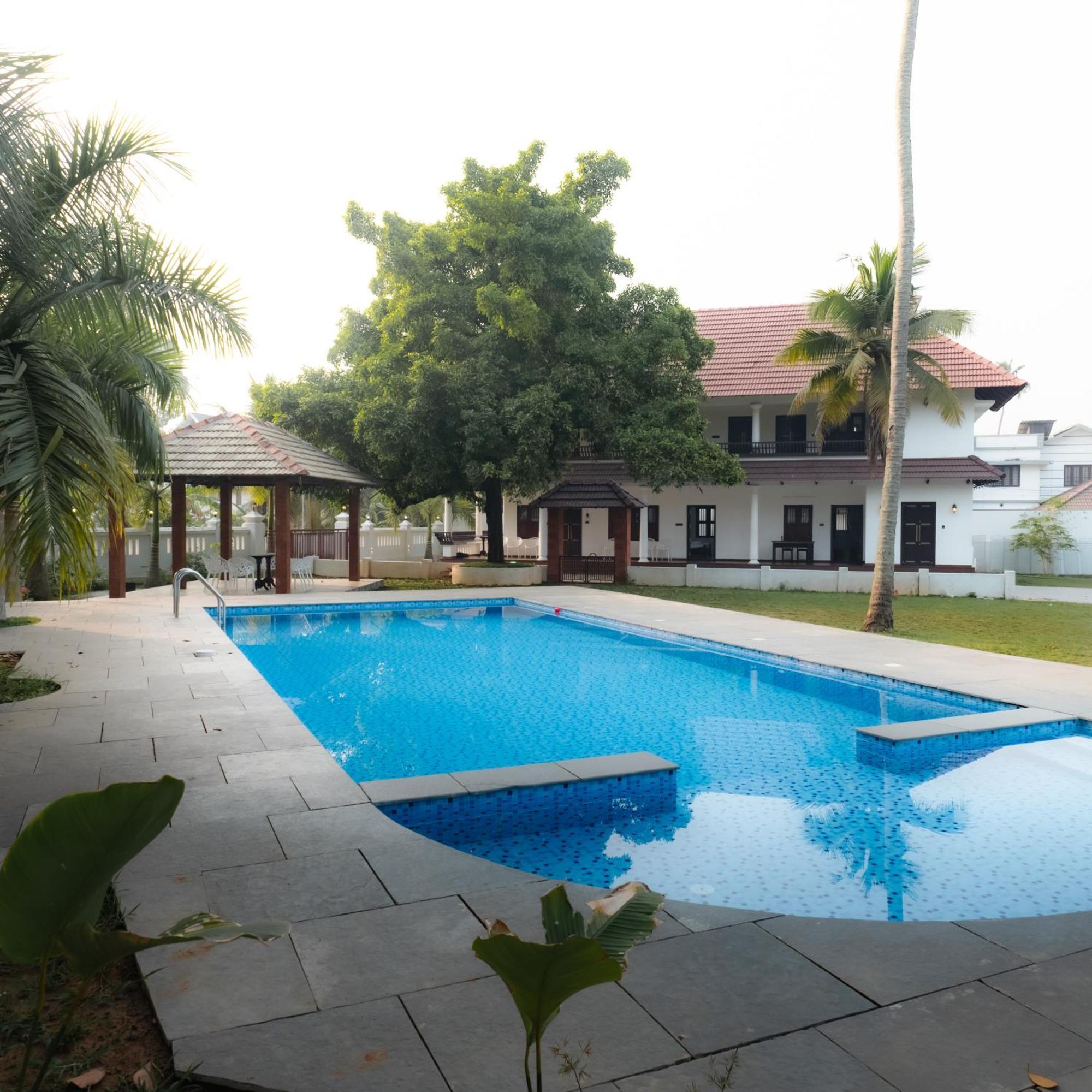 Tamarind Heritage Holiday Home Angamali Exterior foto