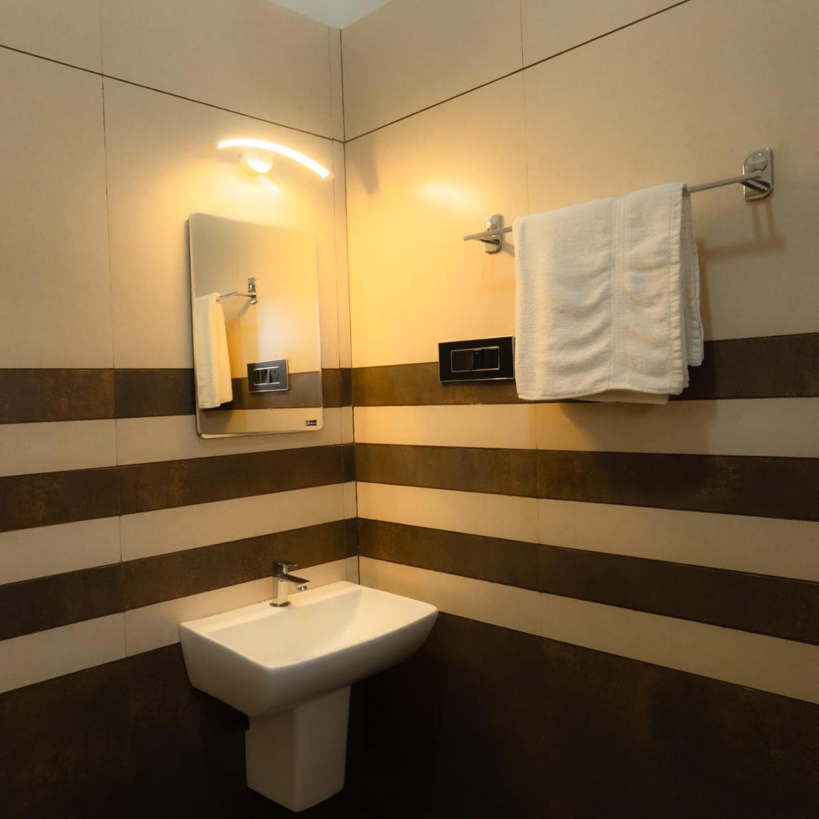 Tamarind Heritage Holiday Home Angamali Exterior foto